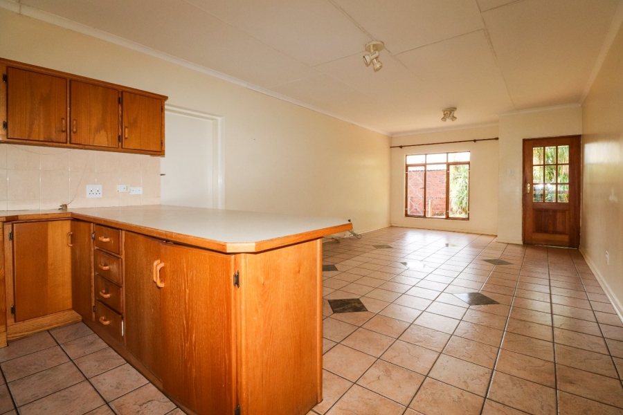3 Bedroom Property for Sale in Flamwood North West